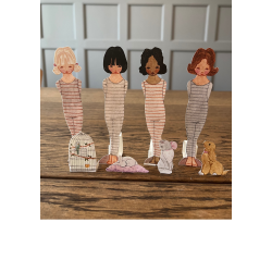 P�kl�dningsdukken Mona