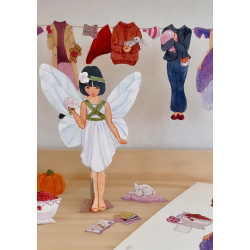 P�kl�dningsdukken Mona