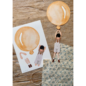 Gul ballon med dreng